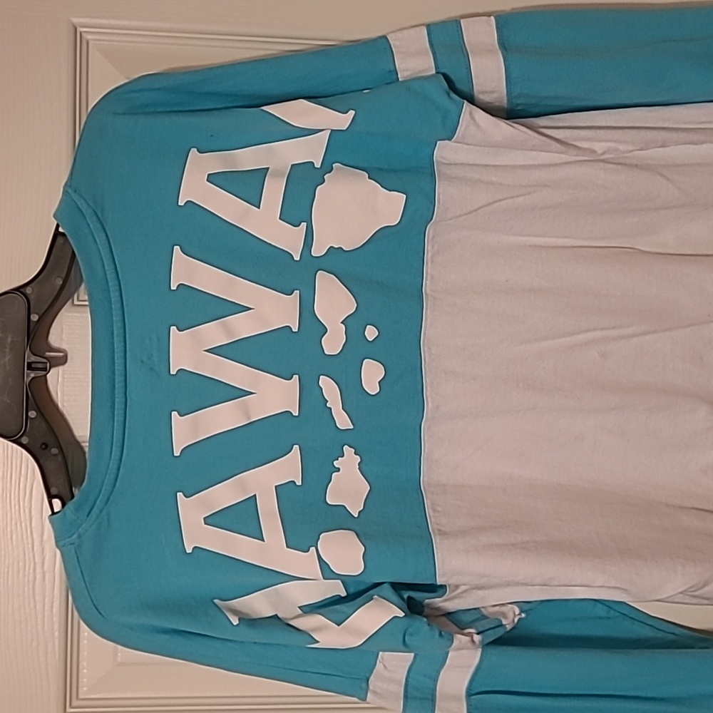 Hawaiian Long Sleeve Tee - Picture 4 of 12